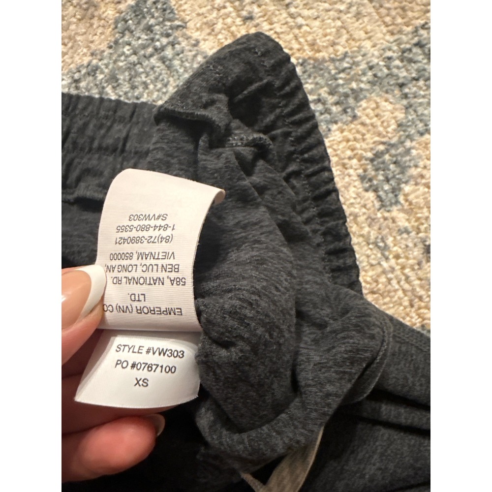 Vuori Performance Joggers Size XS NWOT‎ - Picture 2 of 3